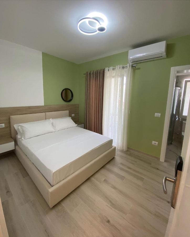Helena Hotel Shengjin Luaran gambar